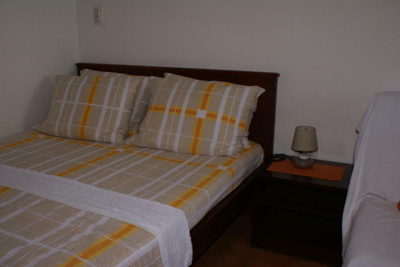 Apartments Mira Tivat Eksteriør billede